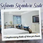 Sofiana My Khe Hotel & Spa- Rooftop Pool Bar