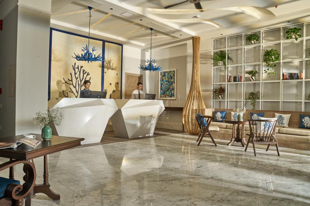 Sofiana My Khe & Spa- Rooftop Pool Bar Hotel 4*
