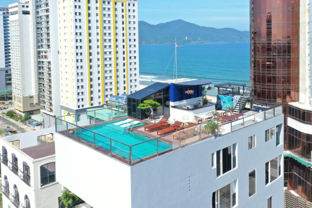 Sofiana My Khe & Spa- Rooftop Pool Bar Hotel